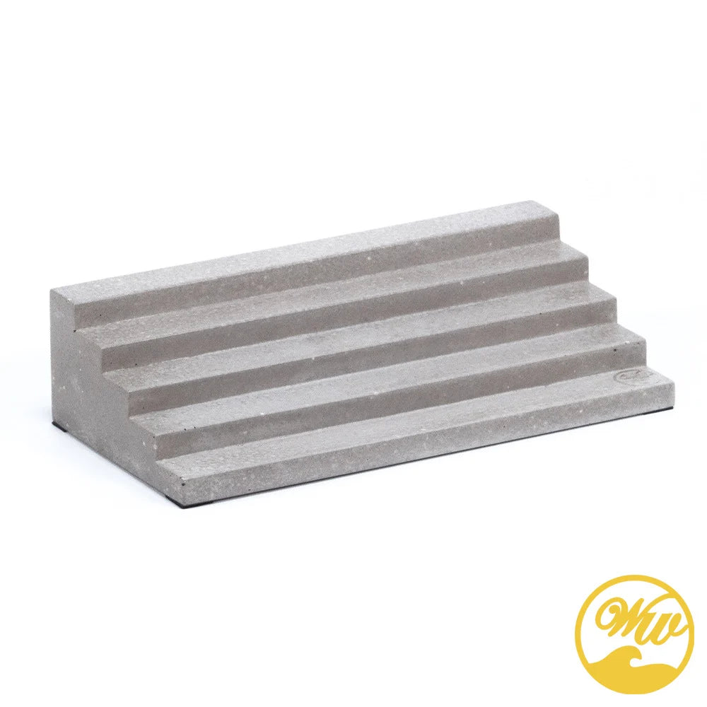 5 stairs- 2 slabs