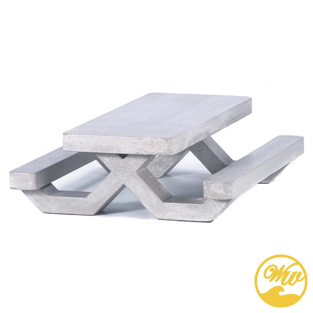 Picnic table X